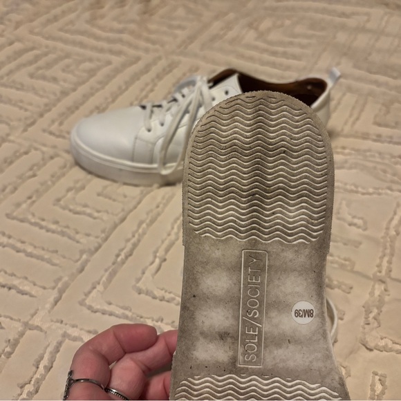 Sole Society - Picture 4 of 6